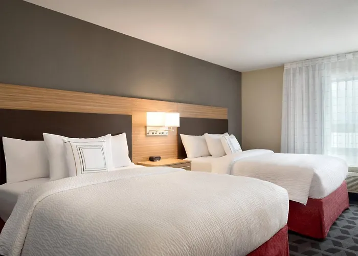 Towneplace By Marriott Joliet Hotel